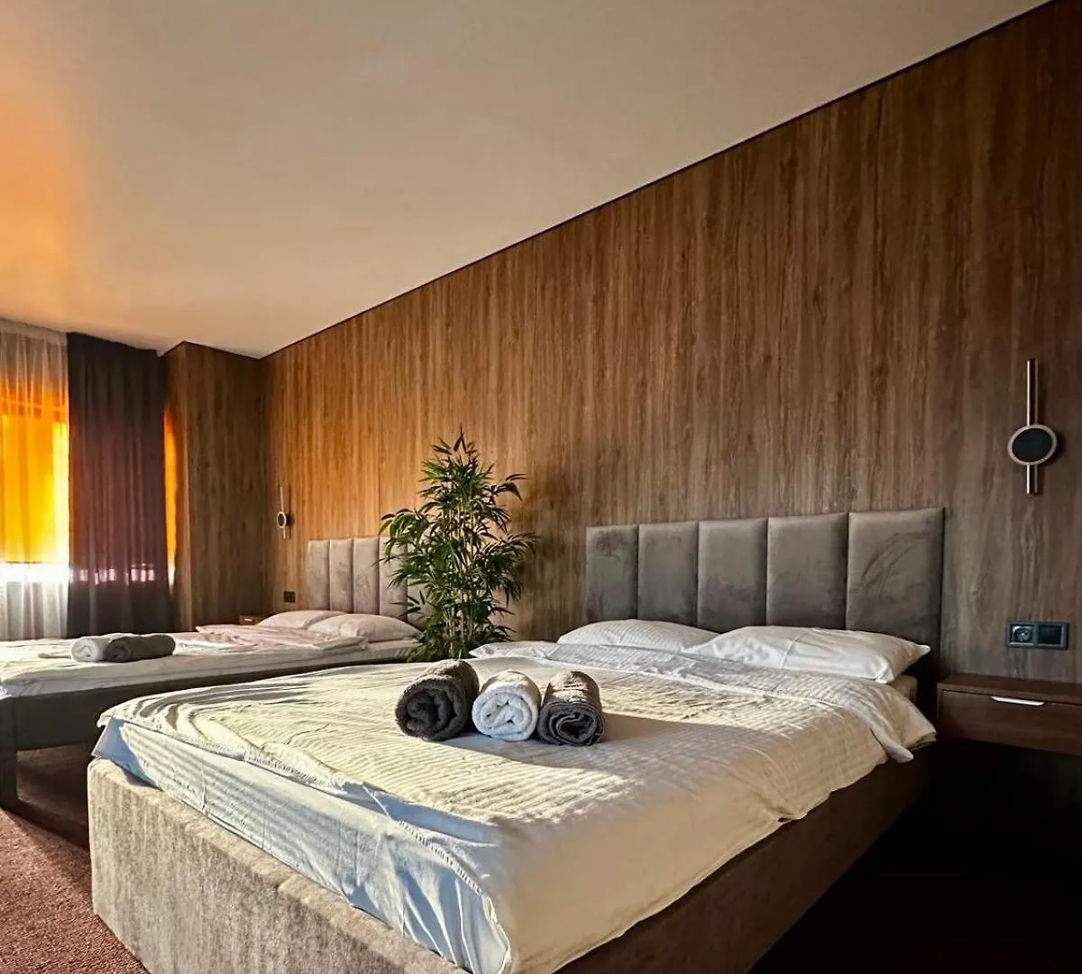 Львівське Передмістя Котедж Lodge Lviv